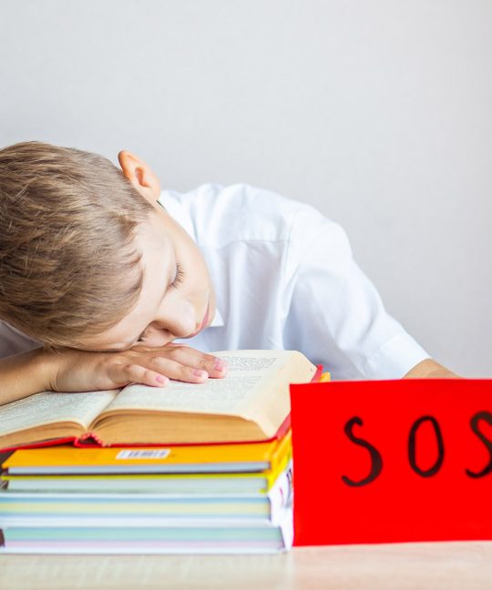 Бьём тревогу: всем миром на помощь детям