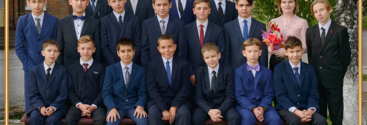 Школа с раздельно-параллельным обучением девочек и мальчиков на Байкале