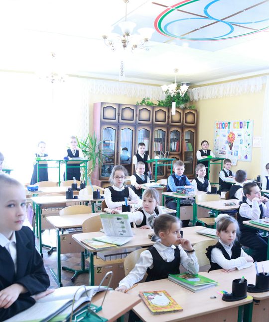 Обеспечение здоровьесберегающих условий обучения на основе создания активной сенсорно-моторной развивающей среды