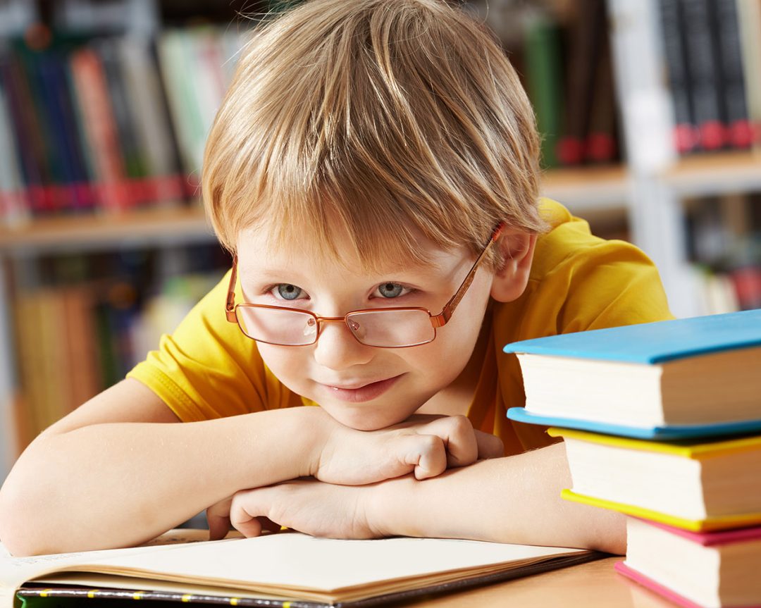 Школьная близорукость: причины, диагностика, профилактика