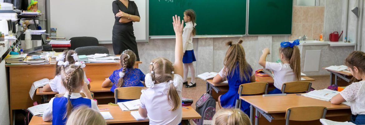 Класс девочек в Лицее раздельного обучения №103