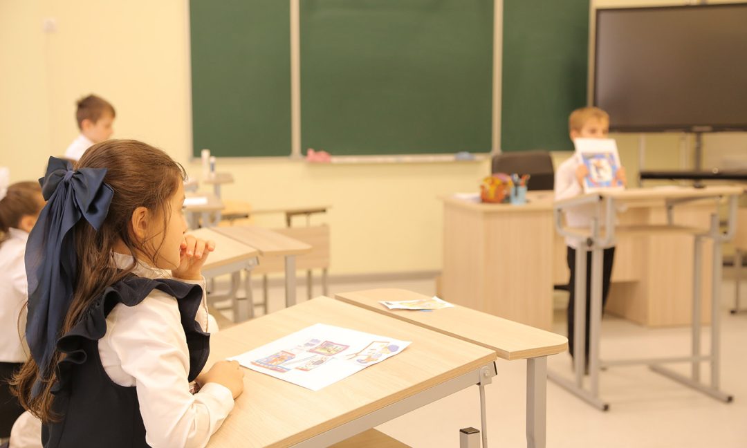 Детям нужны современные конторки