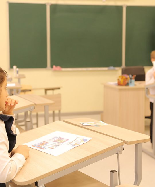 Детям нужны современные конторки